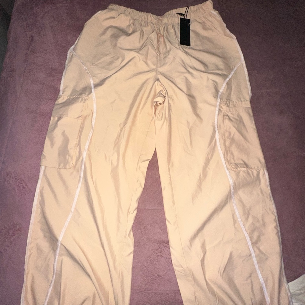 Forever 21/women/Cream Pantsuit with Relaxed Fit and Lightweight Fabric